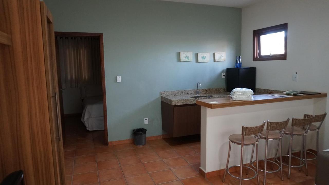 Ramada By Wyndham Furnaspark Formiga Bagian luar foto