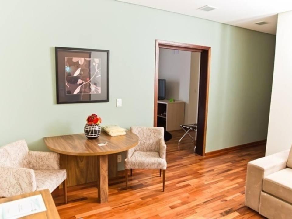 Ramada By Wyndham Furnaspark Formiga Bagian luar foto